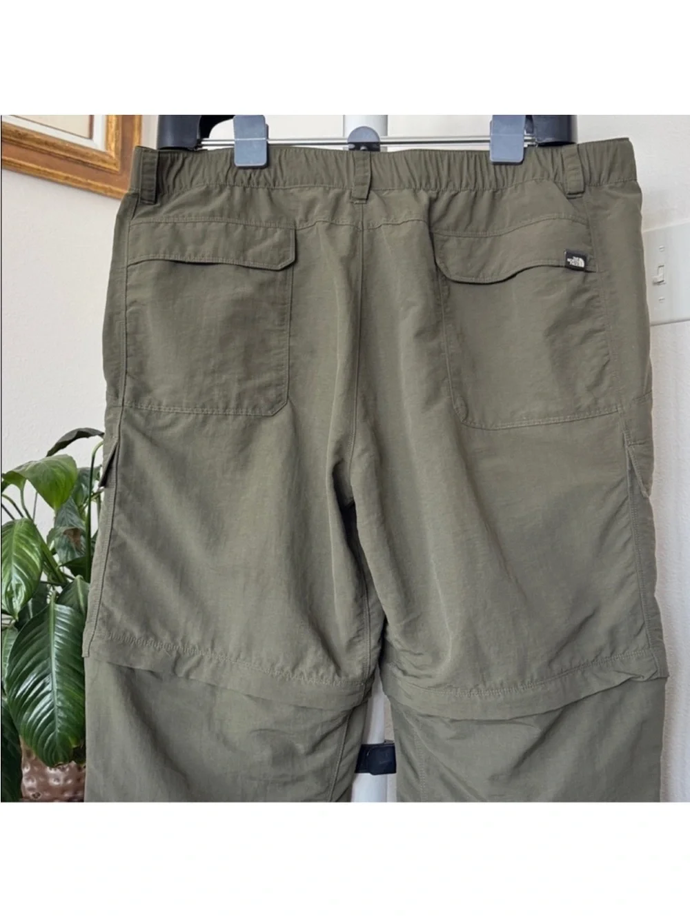 The North Face Men’s Cargo Convertible Belted Nylon Hiking Pants Sz XXL Green
